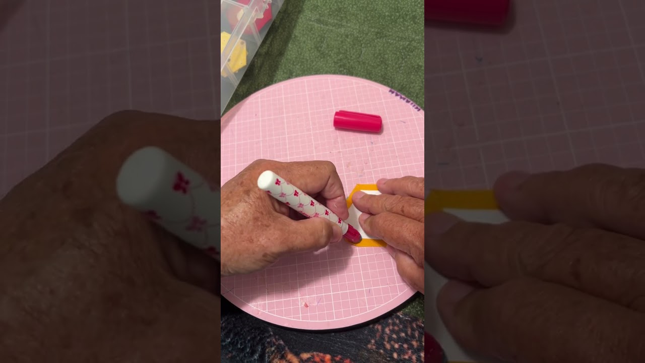 My best tip on glue basting  hexies for easy stitching