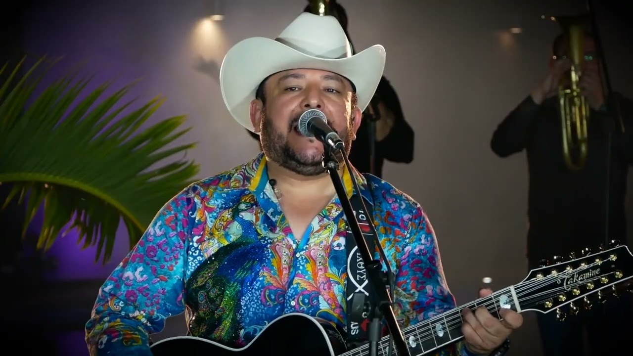 Jesus Ojeda Y Sus Parientes - Los Mitotes(En Vivo)