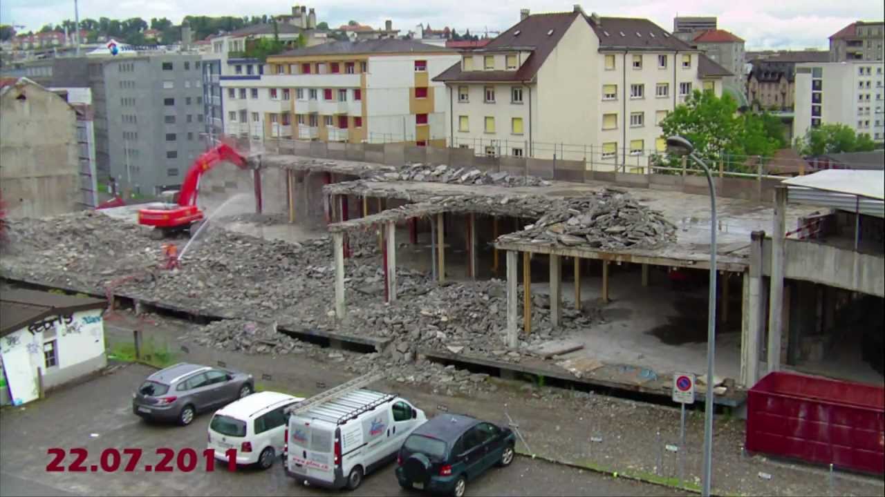 Time lapse démolition d'un parking à Fribourg - Demolition of a parking