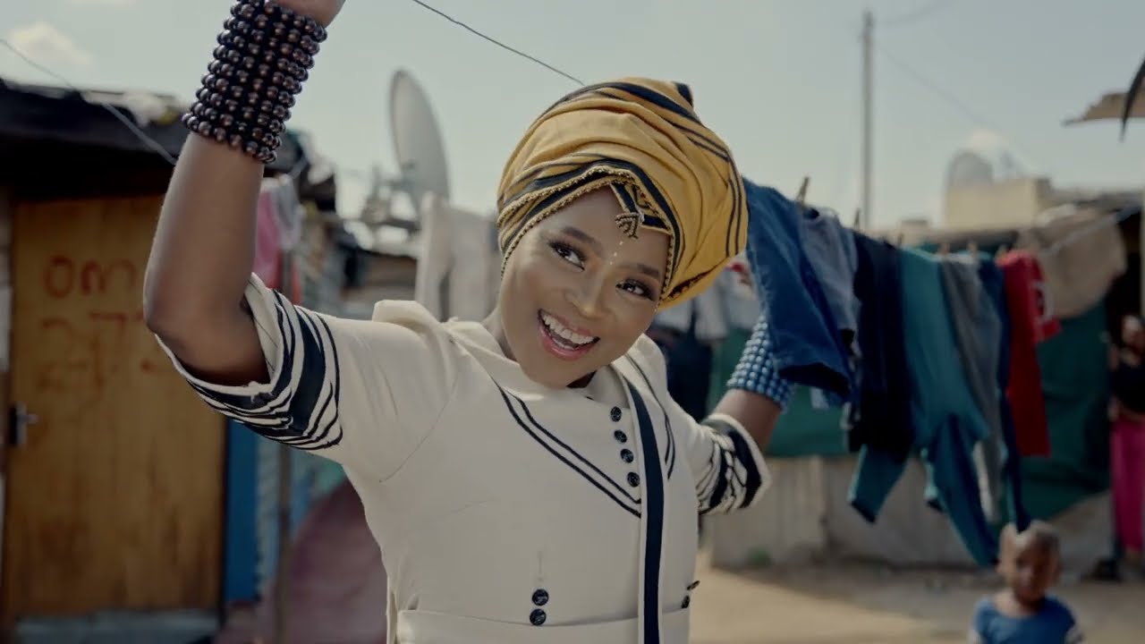Nazania Ngelengele Ft El Roi Major ONgelengele Bavuka Official Video