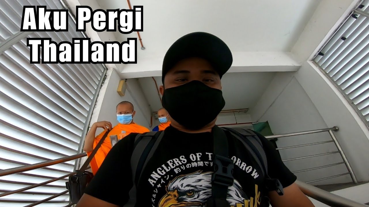 Aku pergi Bangkok THAILAND || Fishing at New Bungsamran
