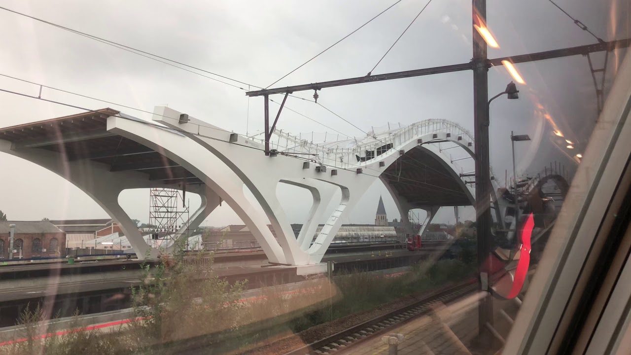 Train Ride from Mechelen Station / Sep 2019 / NMBS / IC trein naar Charleroi Zuid