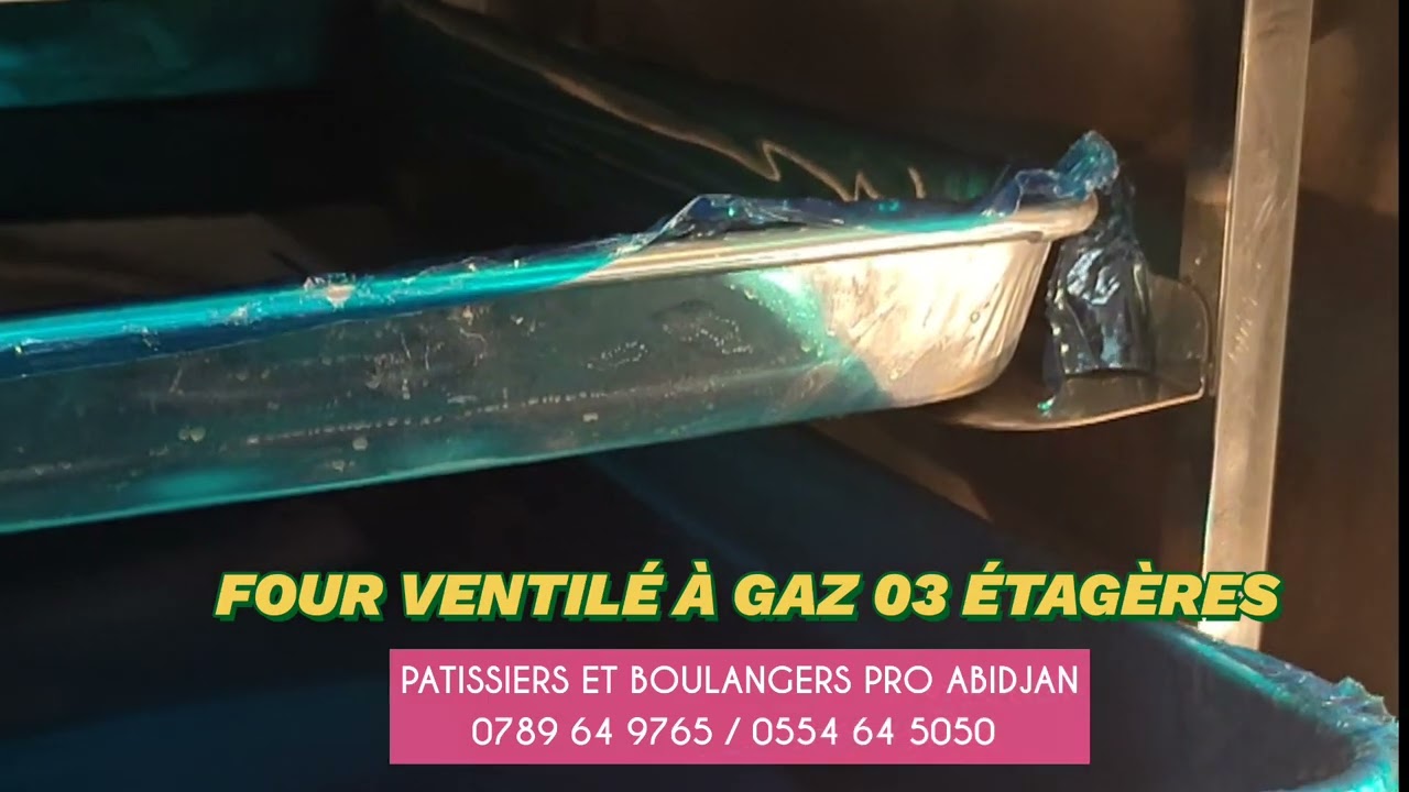 FOUR VENTILÉ À GAZ 03 ÉTAGÈRES