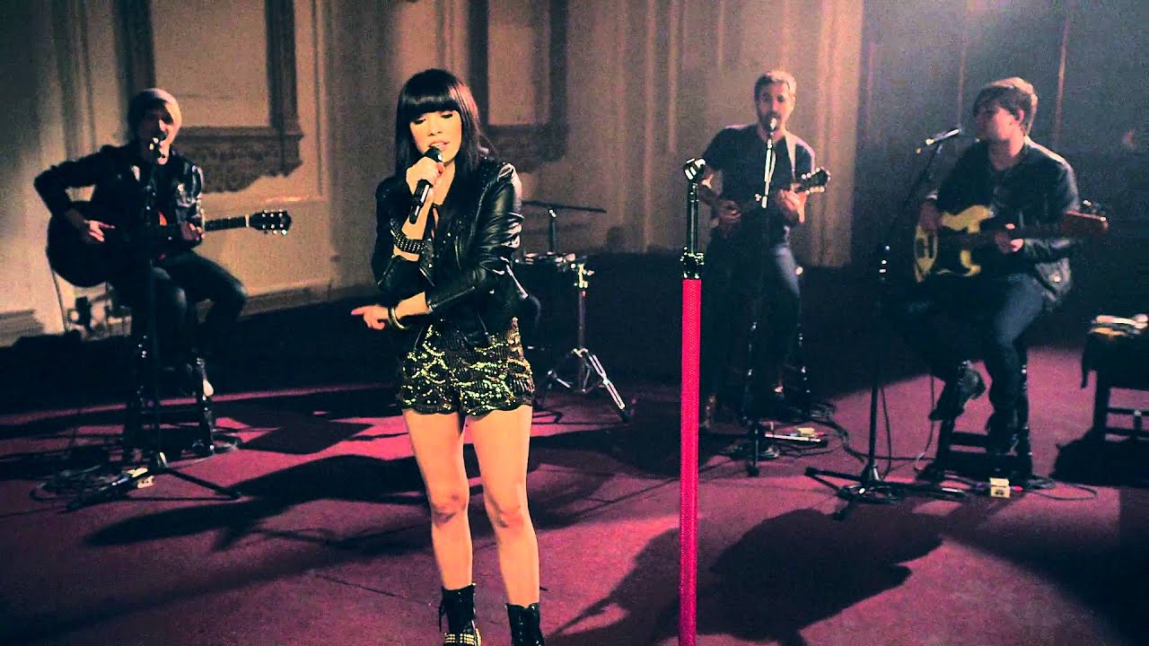 MTV LIVE VIBRATIONS - Carly Rae Jepsen