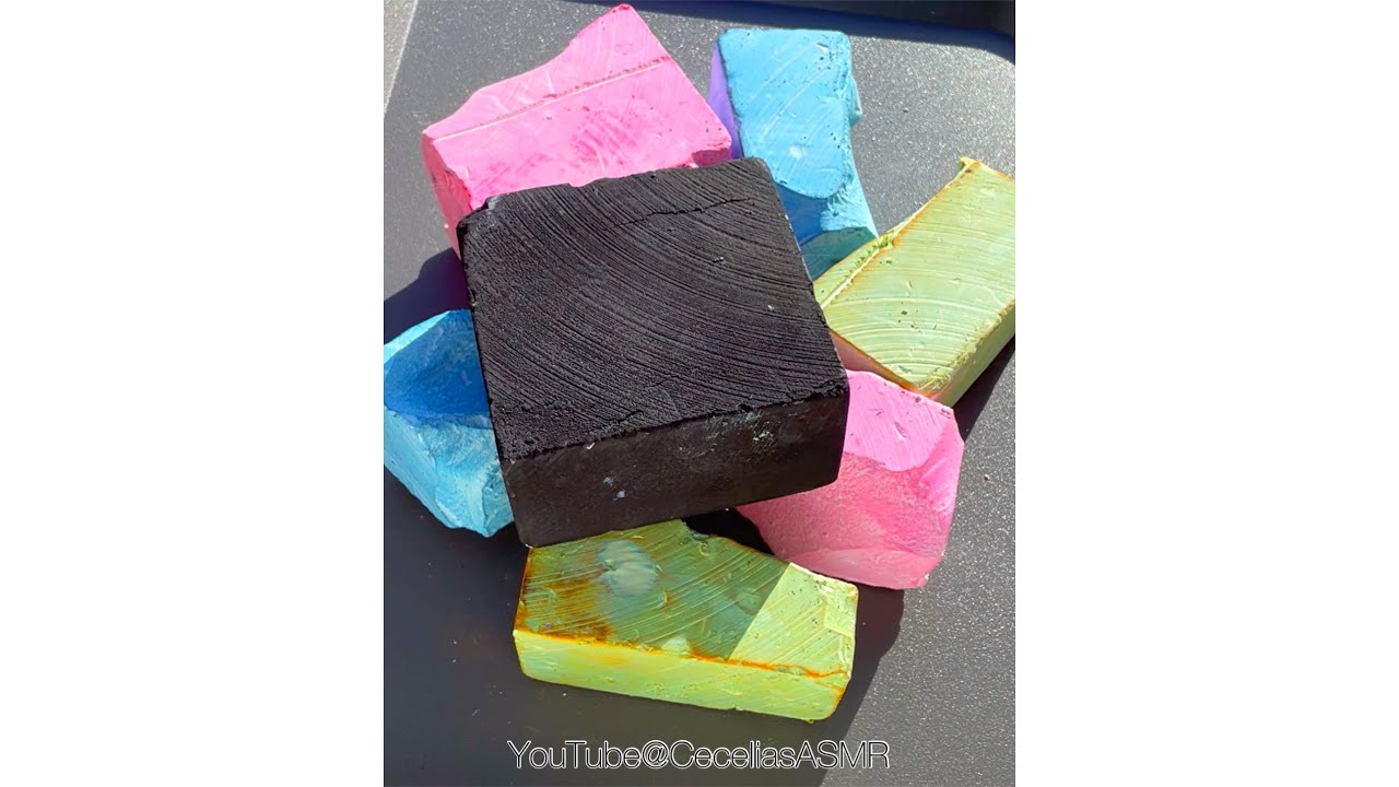 Dyed Gym Chalk Crush + Coloring!