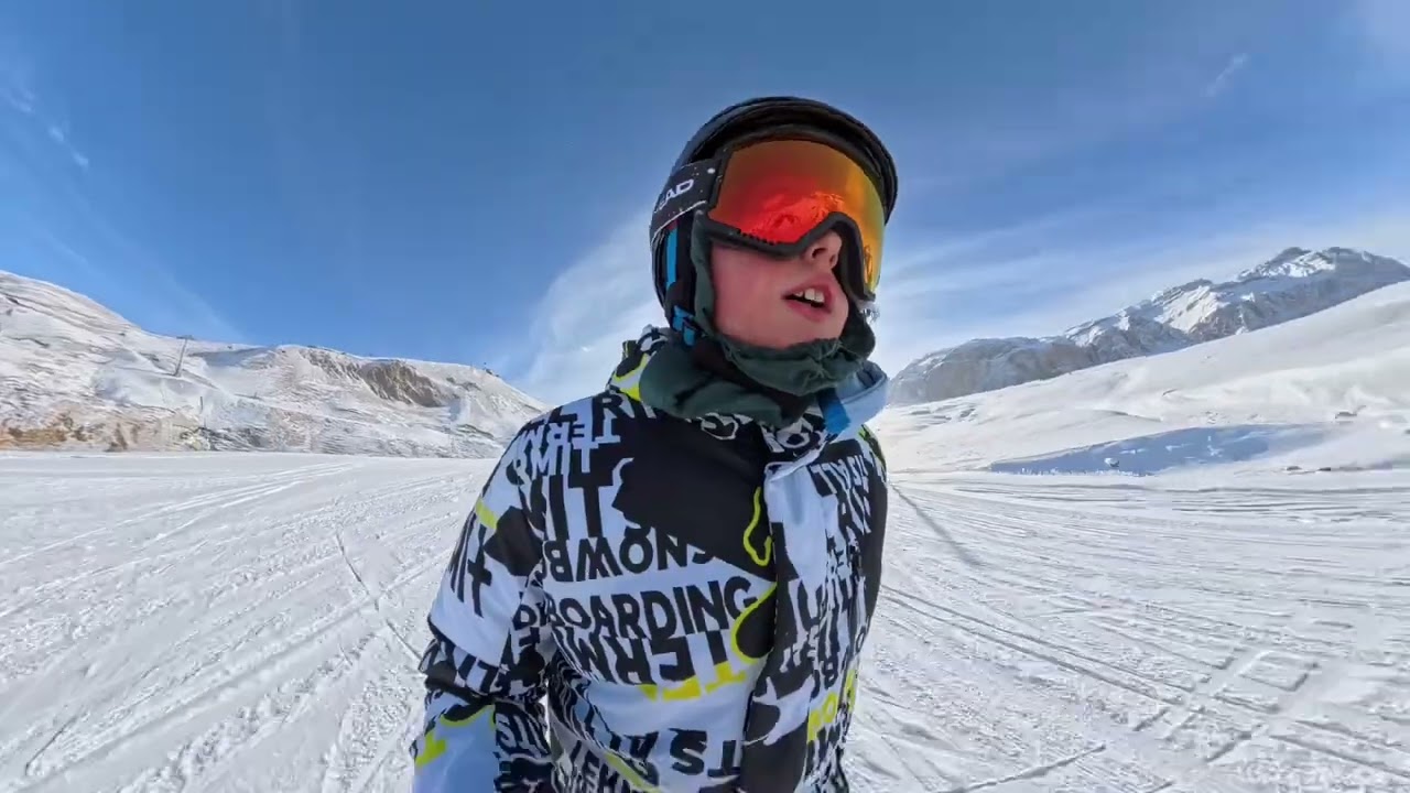 Skiing 2026