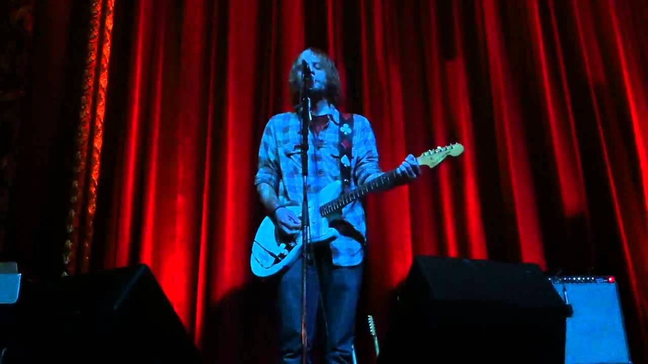 John McCauley - Out On The Weekend (Neil Young)