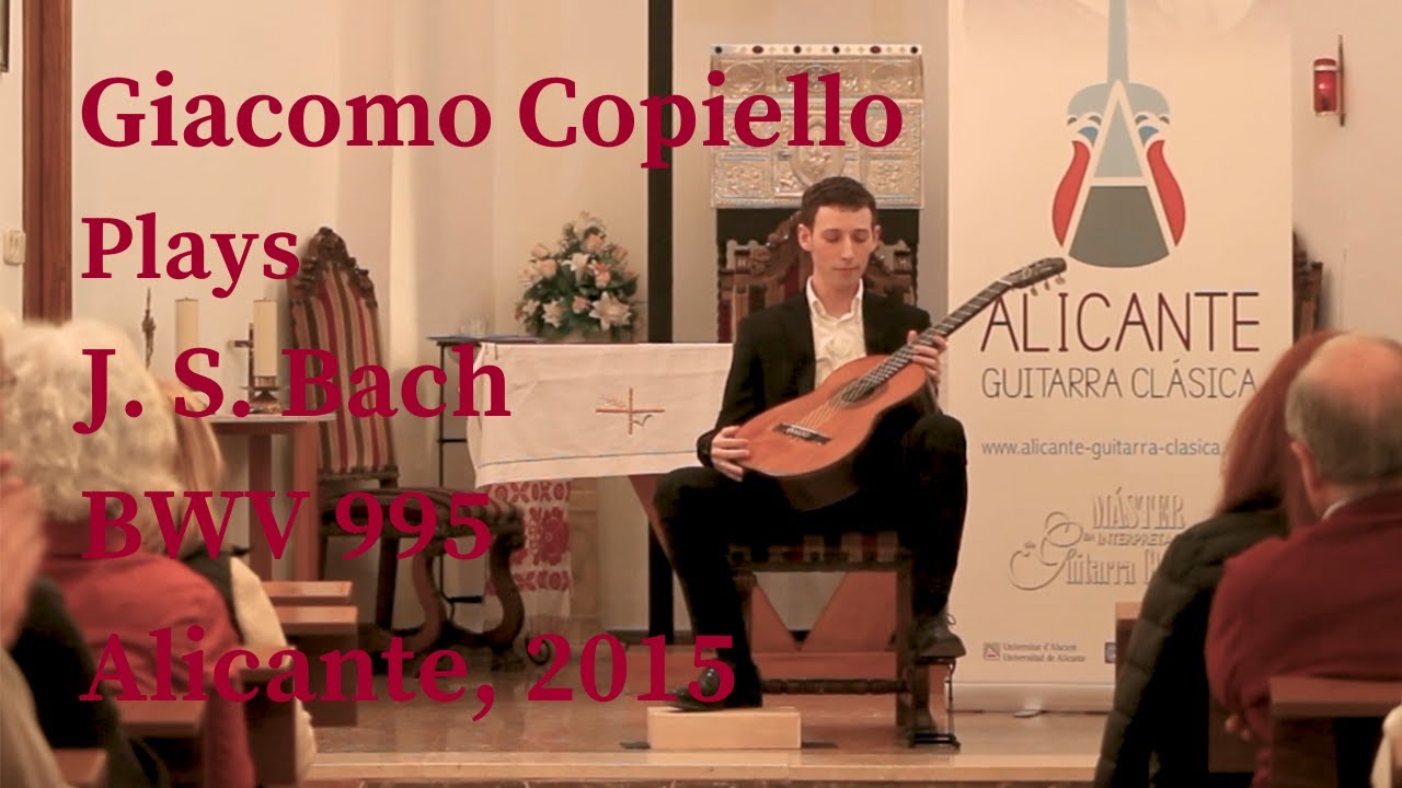 Giacomo Copiello plays Bach, BWV 995