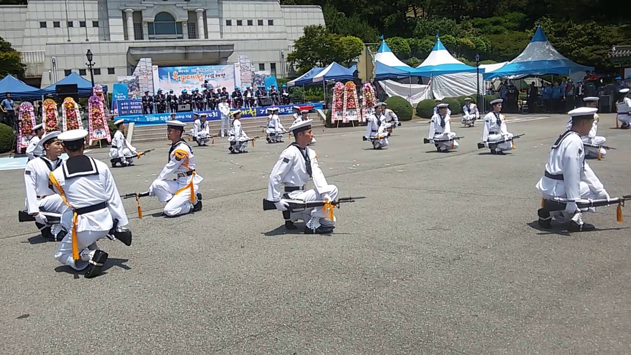 멋있는 해군 오빠들의 공연ㅎ사랑에 빠졋죠😍💓💓💓💓💓💓