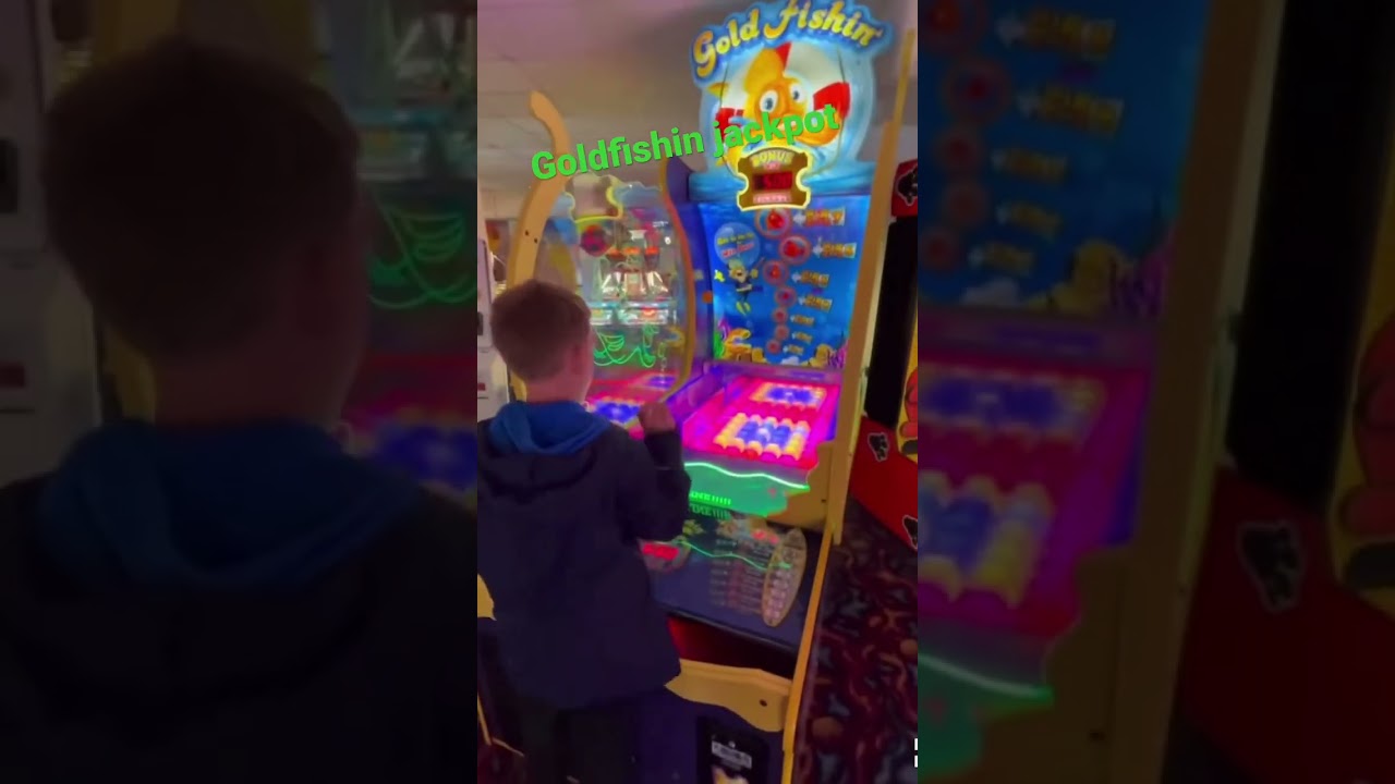 Gold Fishin jackpot arcade machine win! At Rhyl , Wales , UK