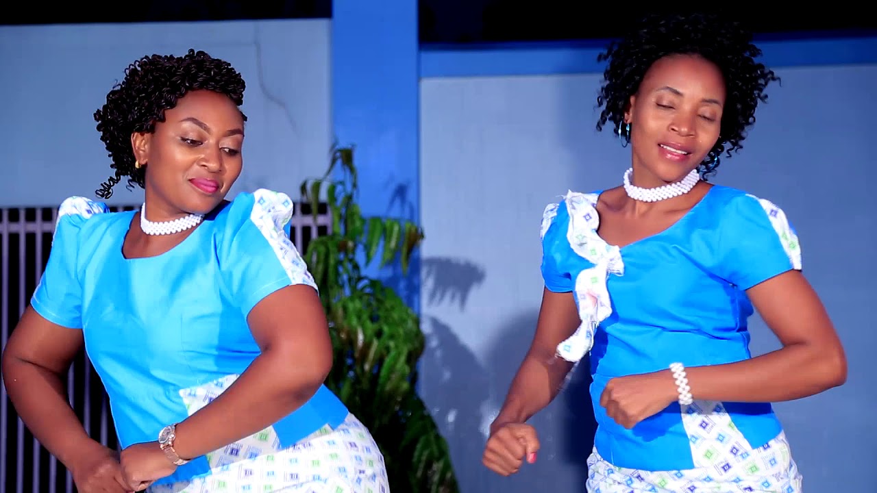 AIC Kahama Town Choir(KTC) -Mkono Wa Bwana (Official Video)
