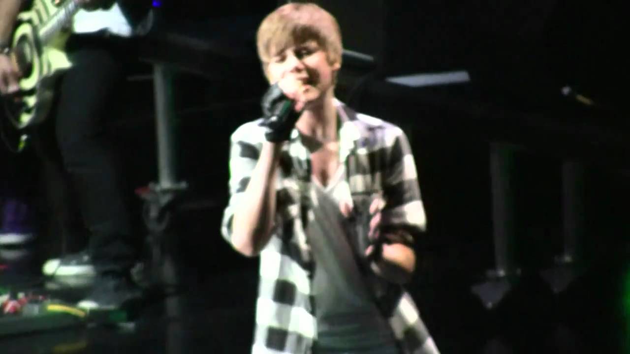 Justin Bieber @ the NYC Jingle Ball- 