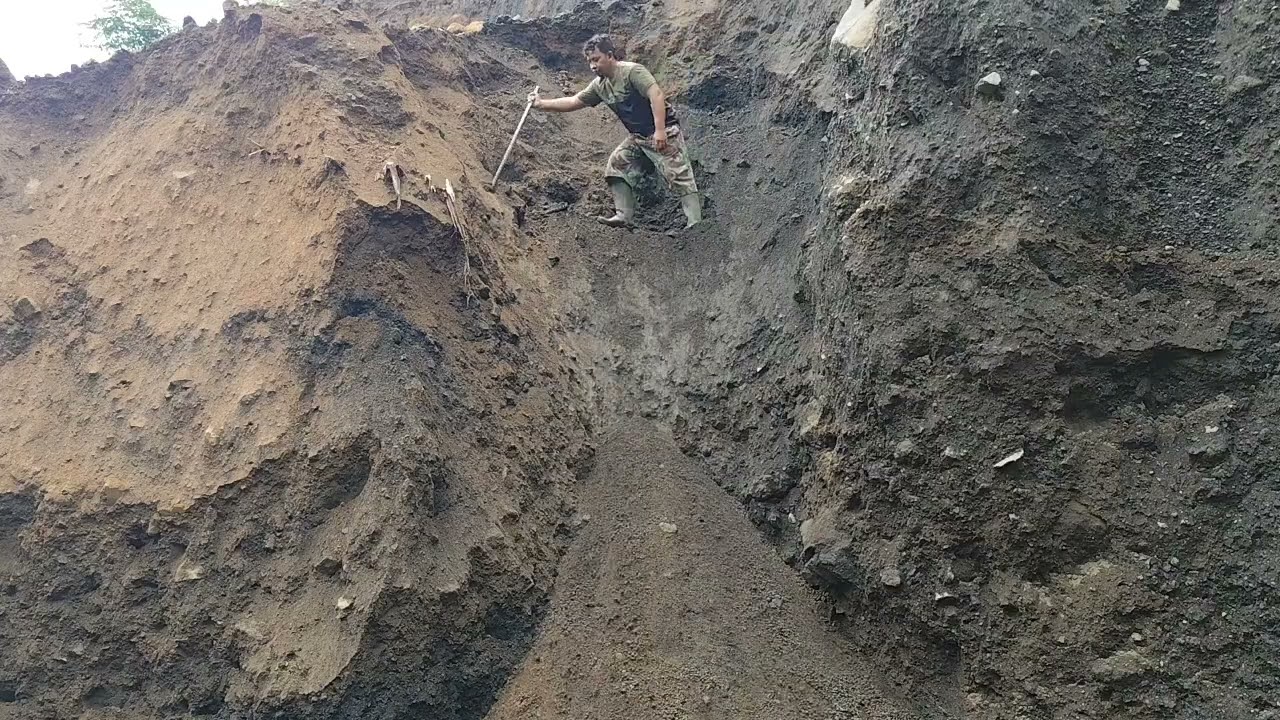 the sand from the landslide is very soft