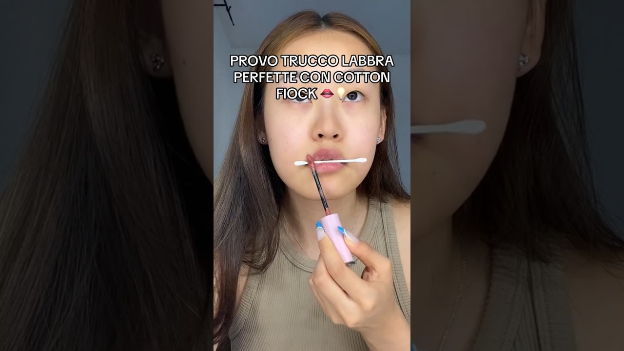 PROVO TRUCCO ROSSETTO PERFETTO CON UN COTTON FIOCK??? 😳 