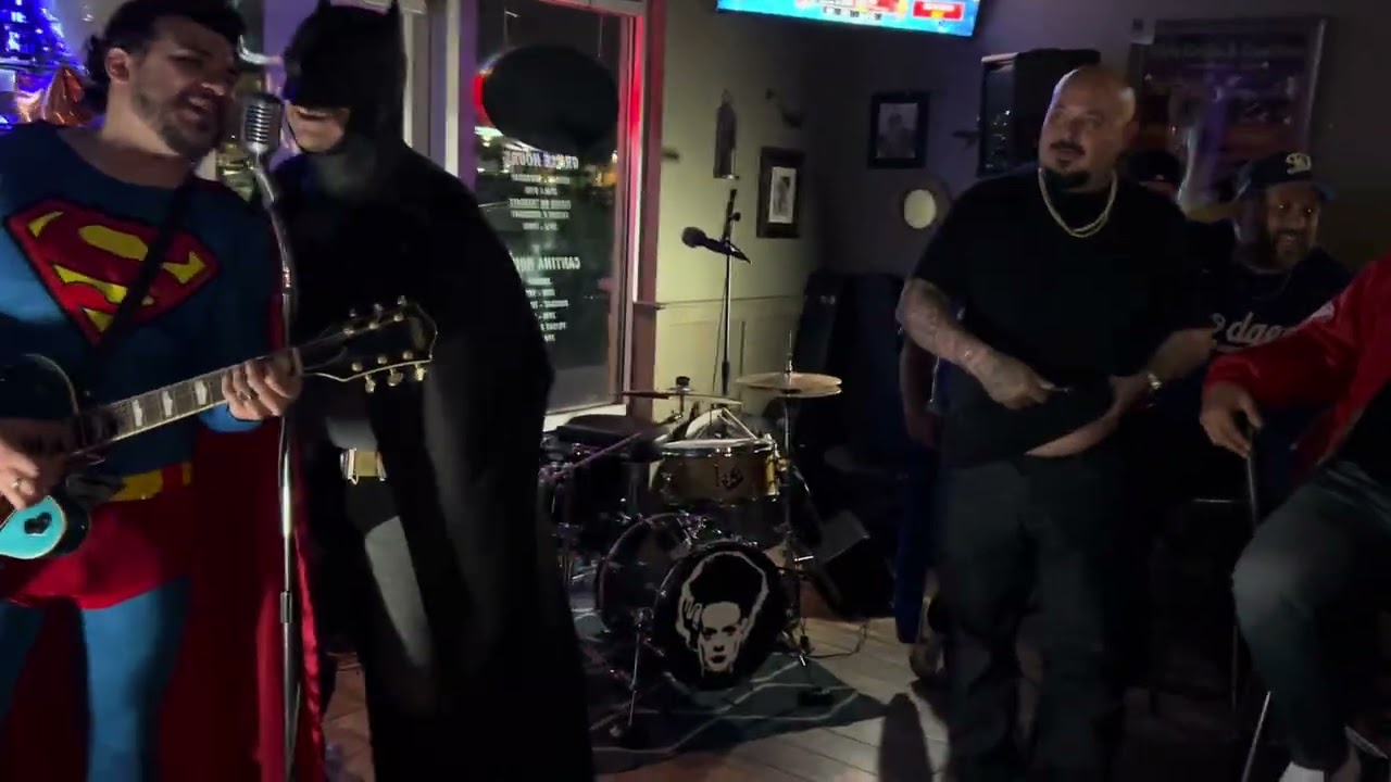 El Rey (Vicente Fernandez ￼Cover)- Psycho Punx (Batman & Superman Fernando Valenzuela Tribute)￼