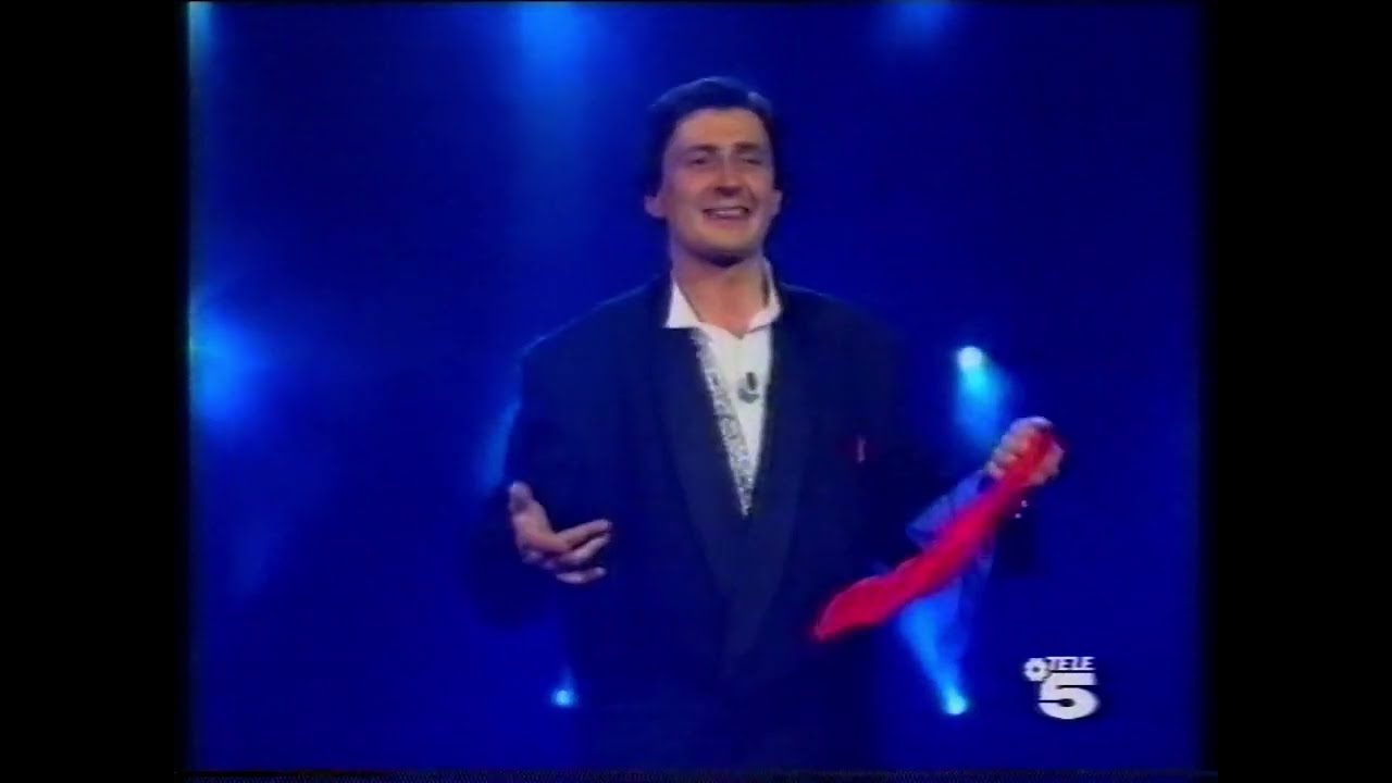 Pepe Carrol “VIP Noche” (Telecinco, ca. 1990) | El pañuelo que cambia de color y el maguito