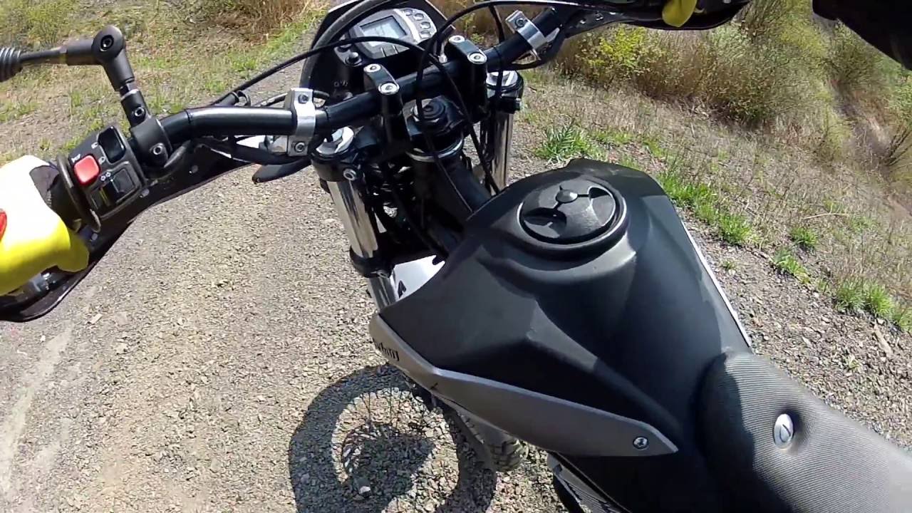 Beta Urban 125 Up the Hill