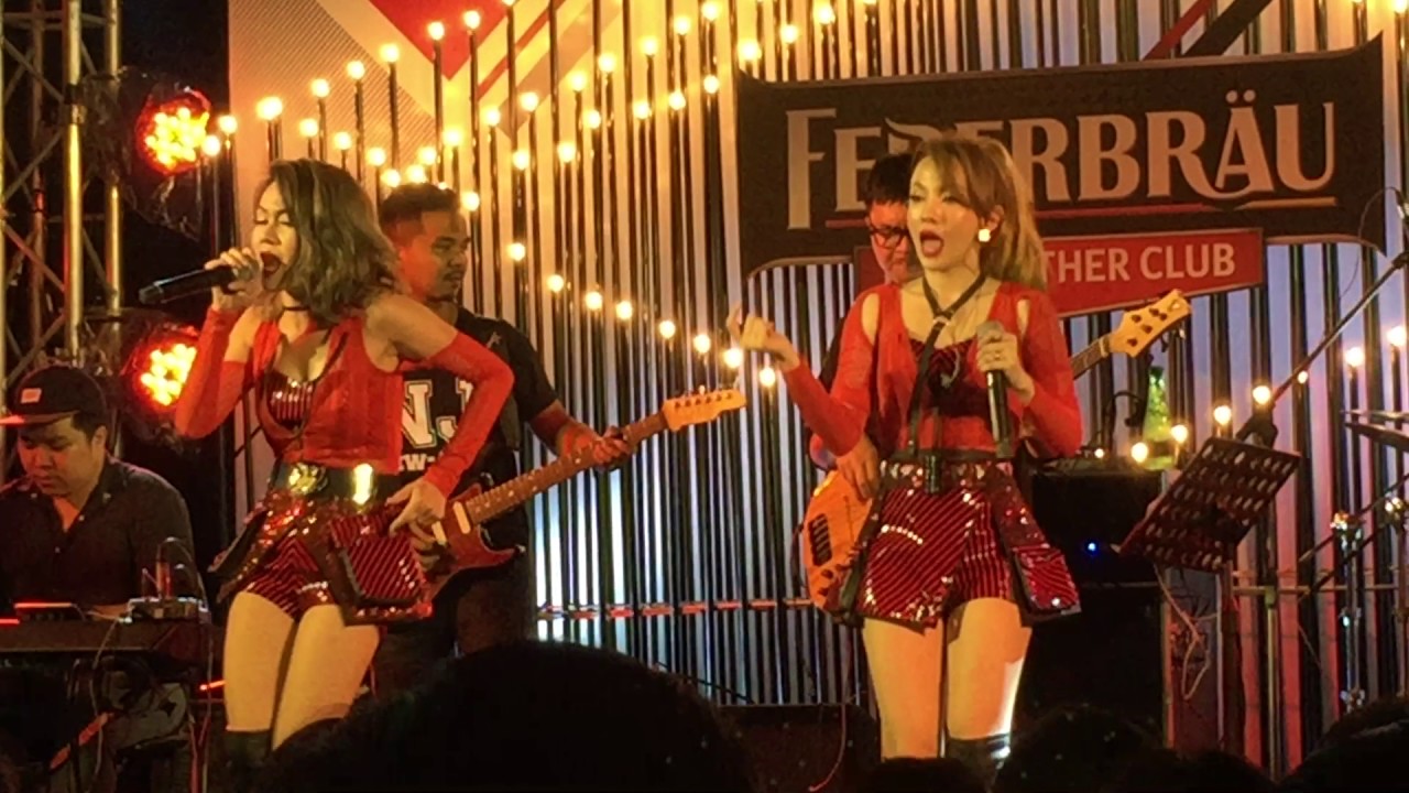 นิว จิ๋ว - Love on Top  Live @ Federbräu