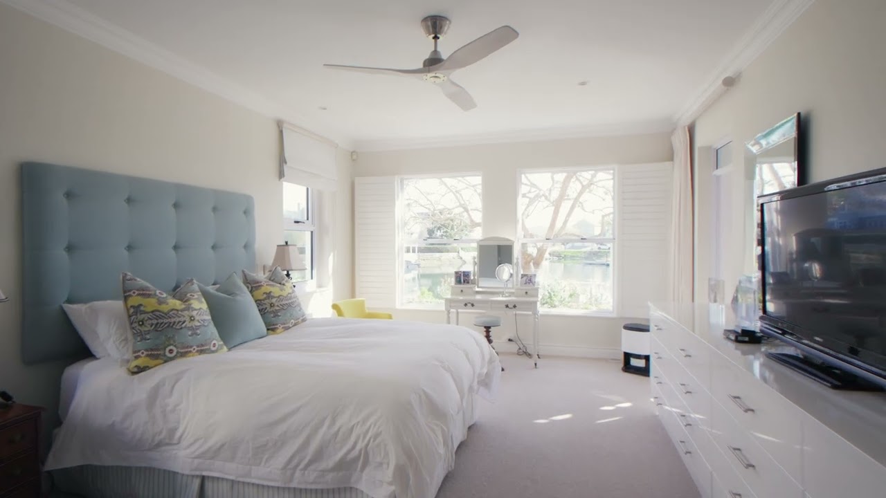 Exceptional Waterfront Home on Thesen Islands