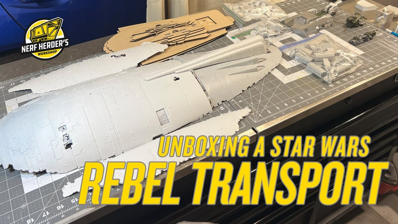 Unboxing The Star Wars Rebel Transport