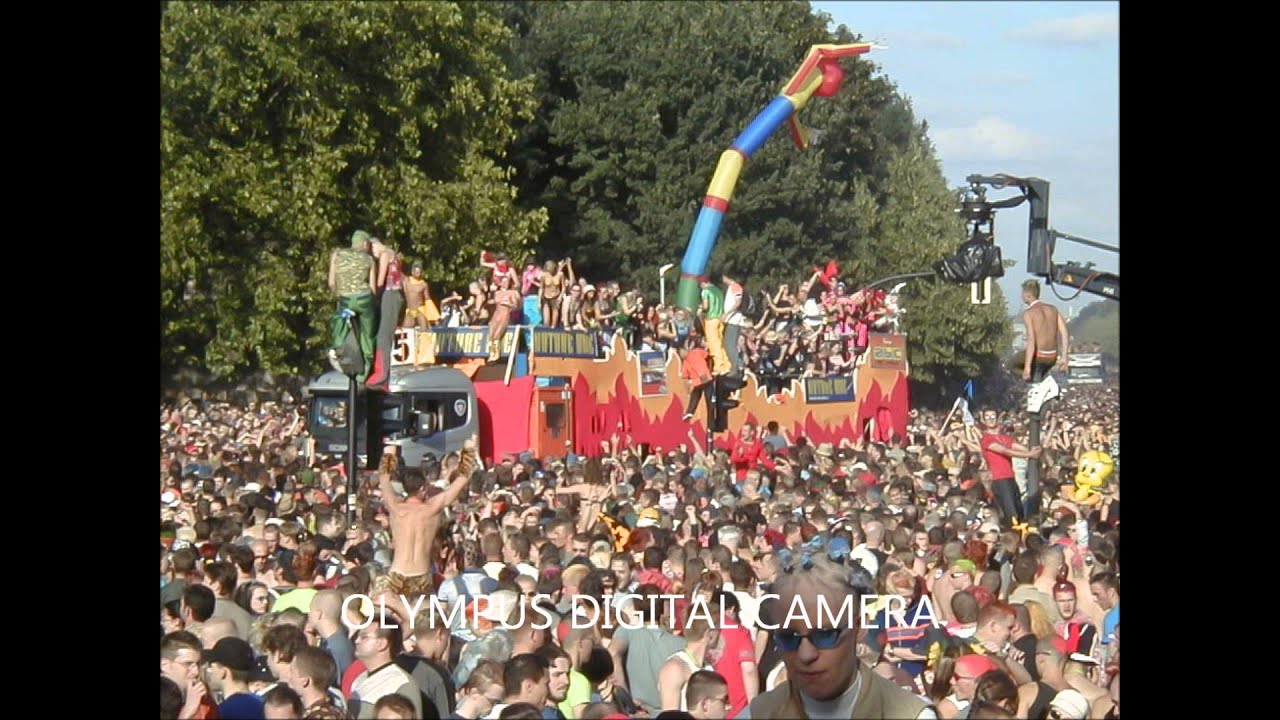 Luke Slater live @ Loveparade 2001 (21.07.2001)