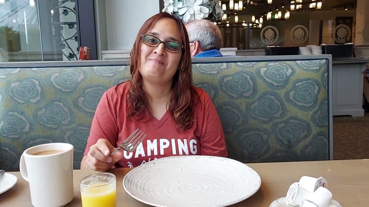 Paula Deens Pigeon Forge, TN - Vac 2022