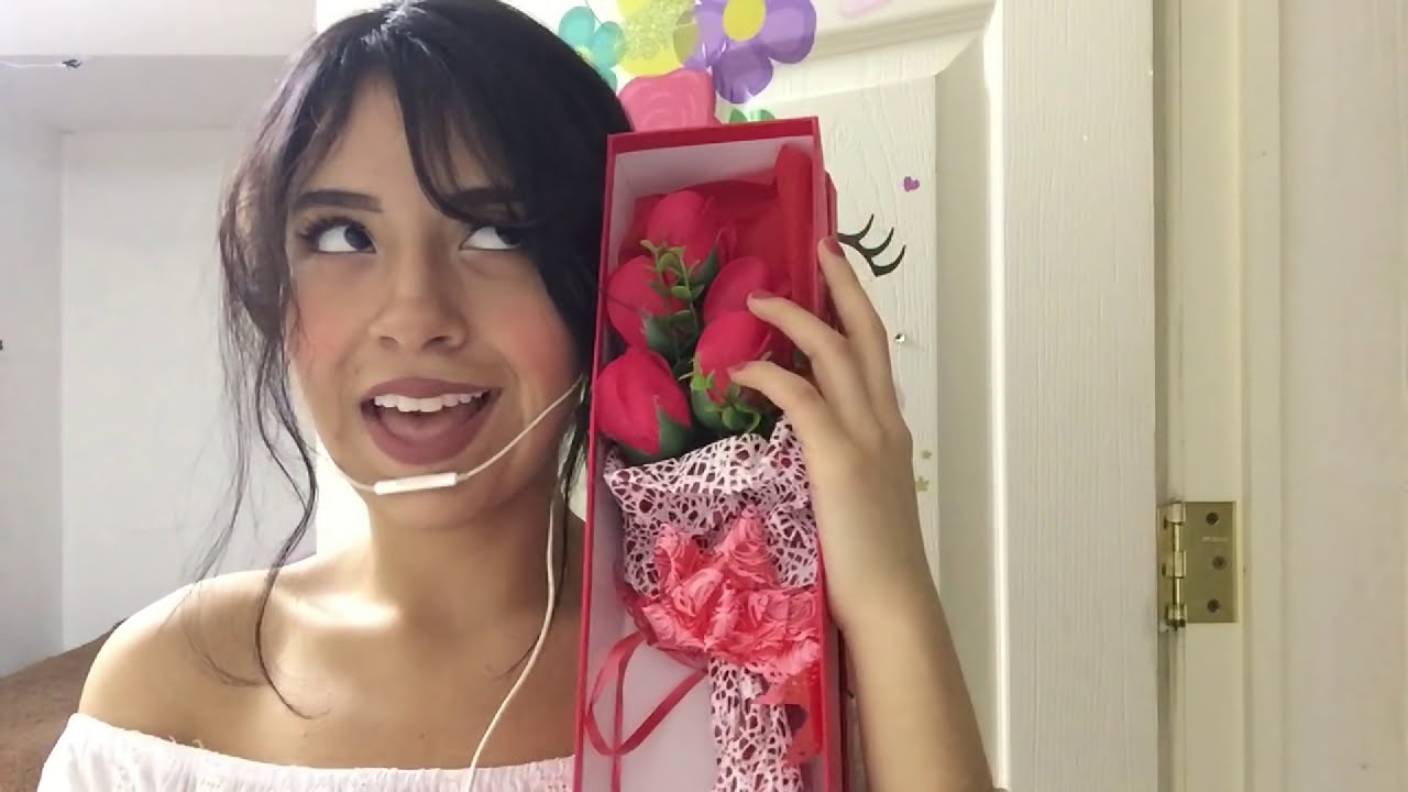 ASMR | Tú novia te visita| San Valentin| Andrea ASMR 🦋
