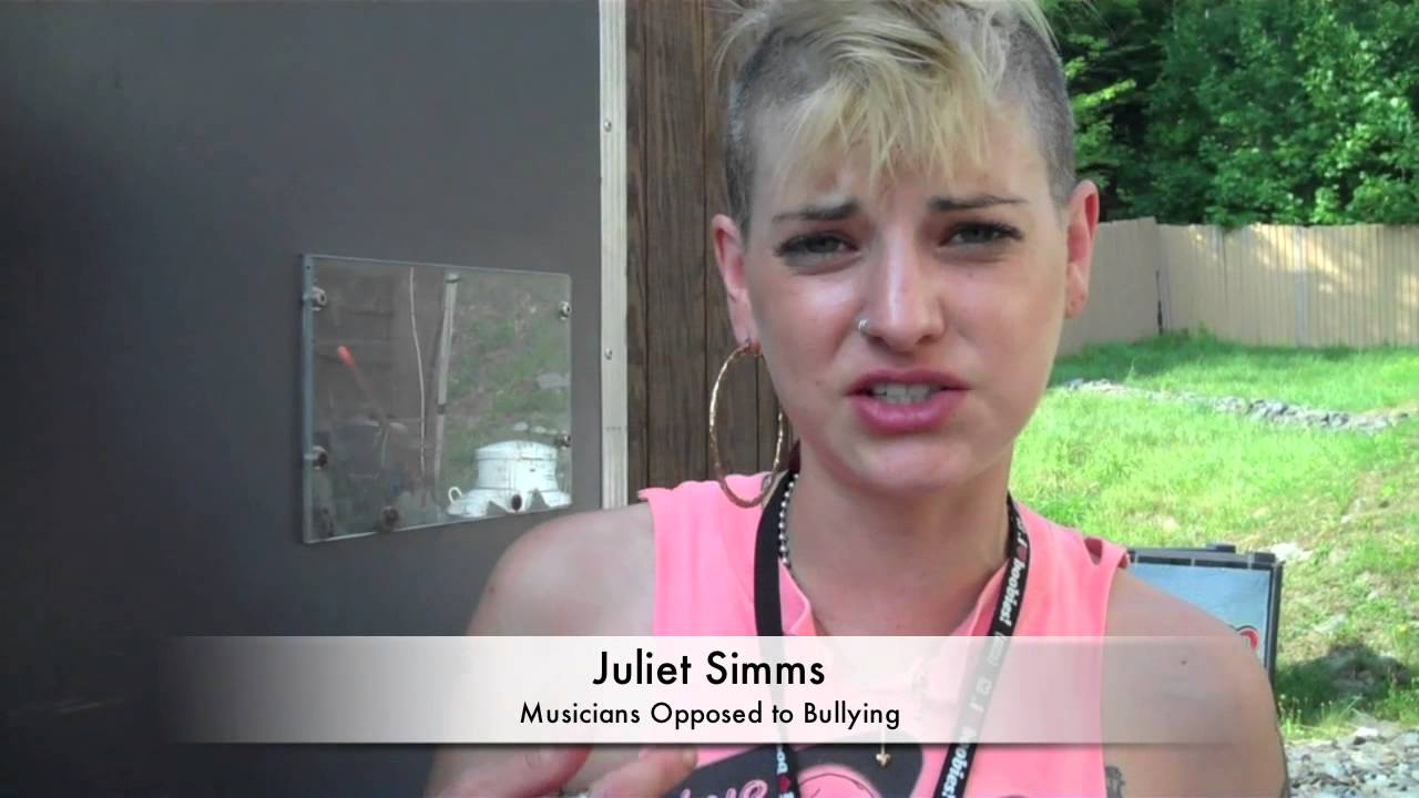Juliet Simms Talks About Self Harm and Bullying