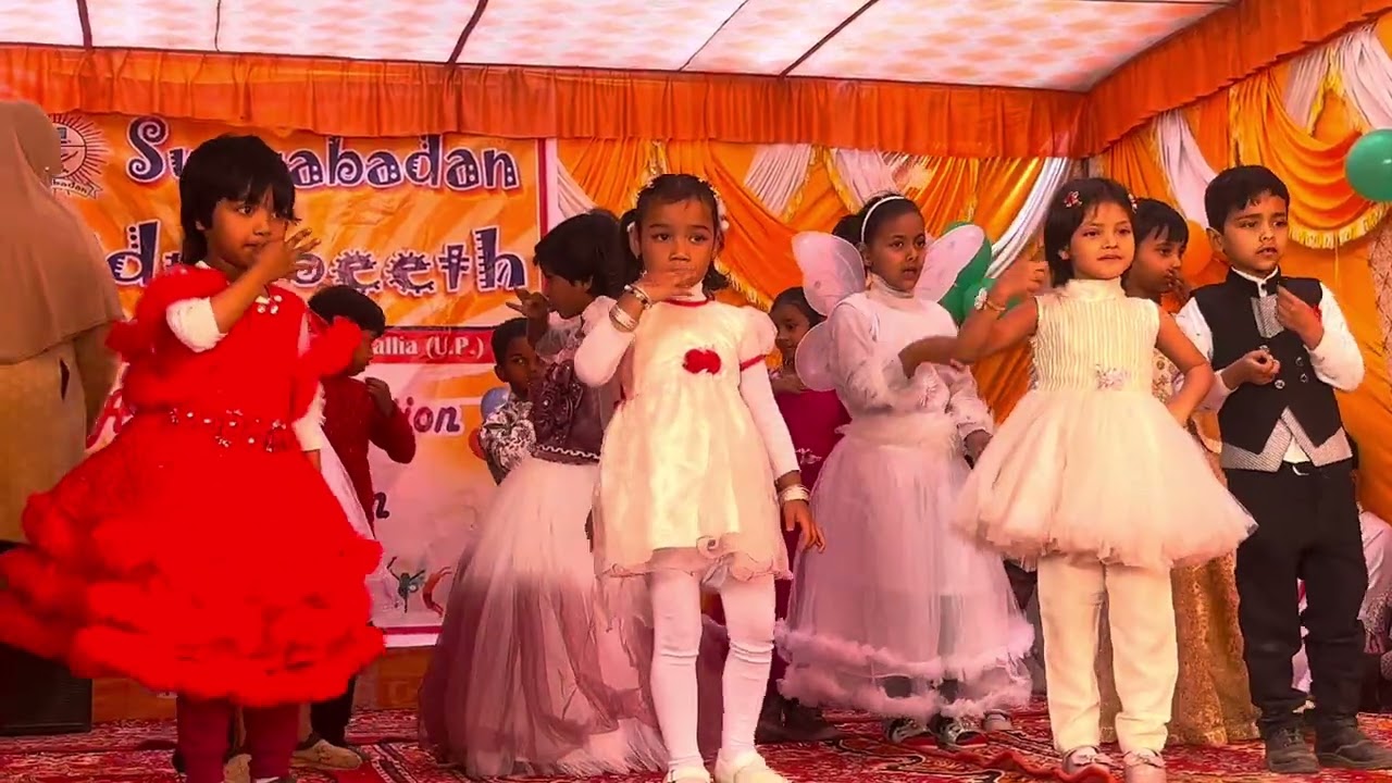 ♥️छोटे बच्चो का स्कूल में प्रोग्राम एंड डांस 💃 #famlivlog #ytshort #viralvideo #youtubevideos 