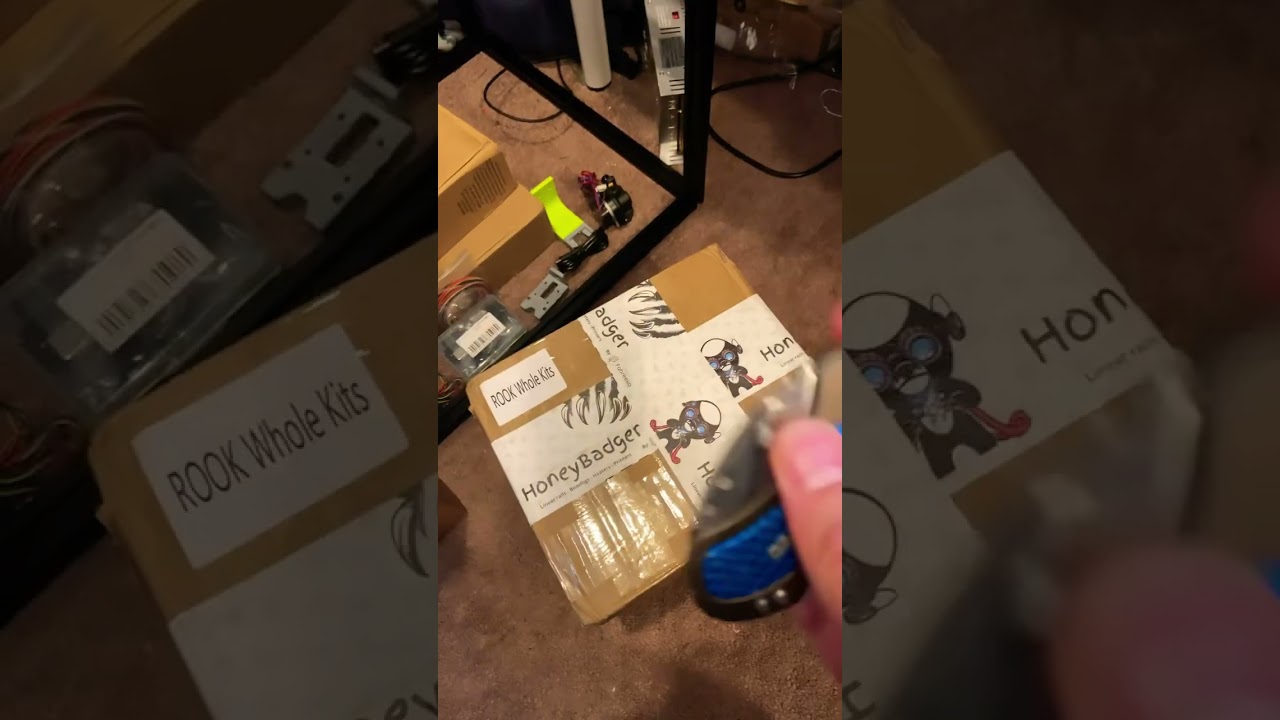 Fabreeko Whole Rook Kit box opening