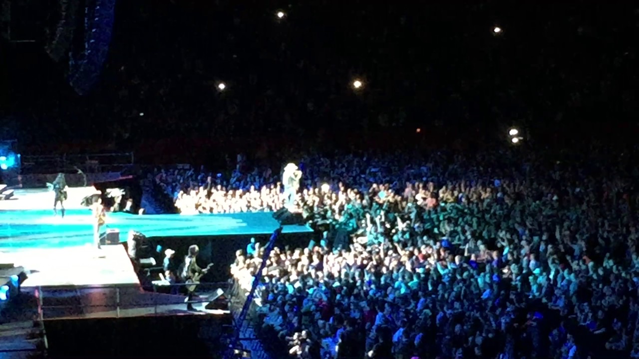 Guns n Roses - Knockin On Heaven's Door breakdown - Foxboro, MA 2016