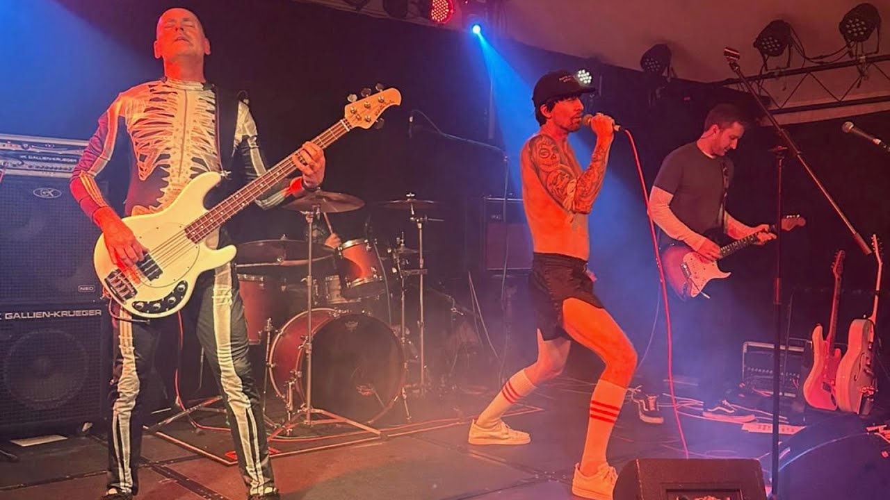 Red Hot Chili Peppers Experience - Suck My Kiss (Music At The Northcourt,  Abingdon, 18-10-2025)