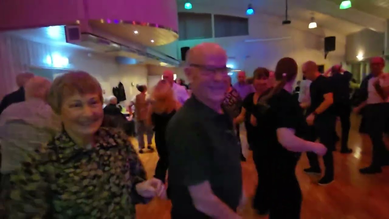 Tirsdagsdansen på Leirsund Hearts Duo