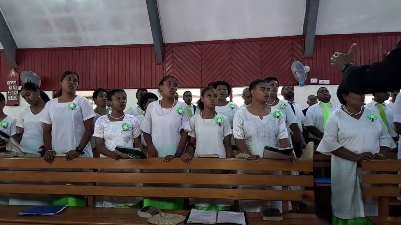 Na Vakatusa- Peceli Choir (T/C Nasea)