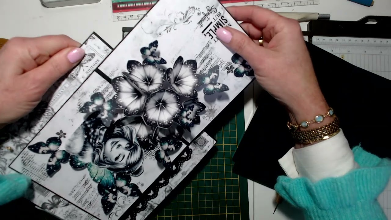 ALBUM#25 -L'album avec carte pop up - Tuto 10  Verso page 3- Pop up les cartes qui tournent