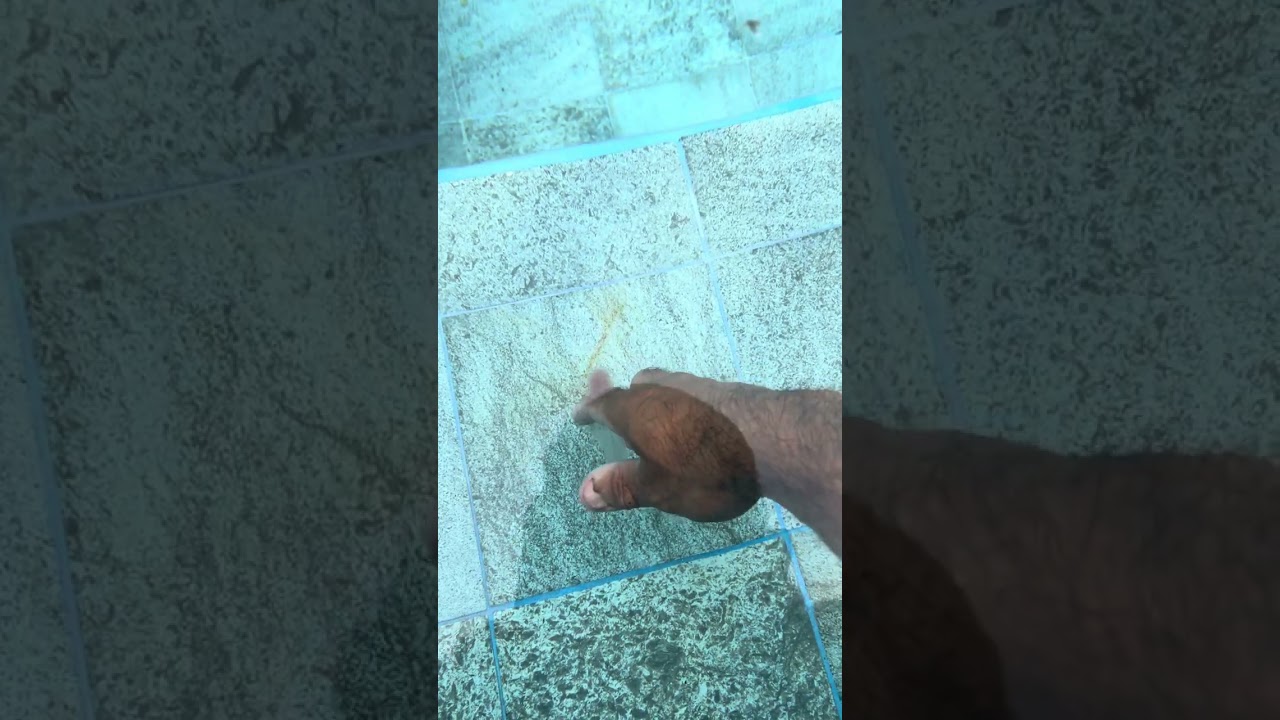 Como tirar ferrugem da piscina