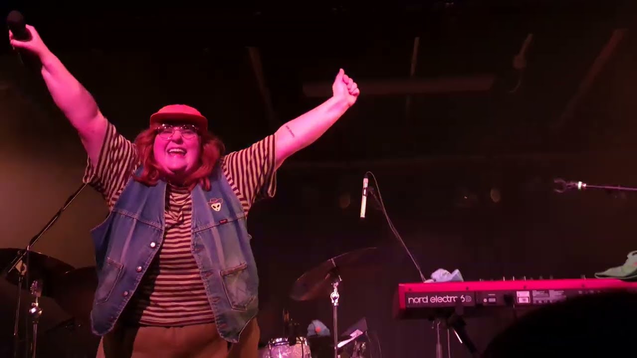 corook - hell yeah (Live from Manchester Academy, 1st December 2023)