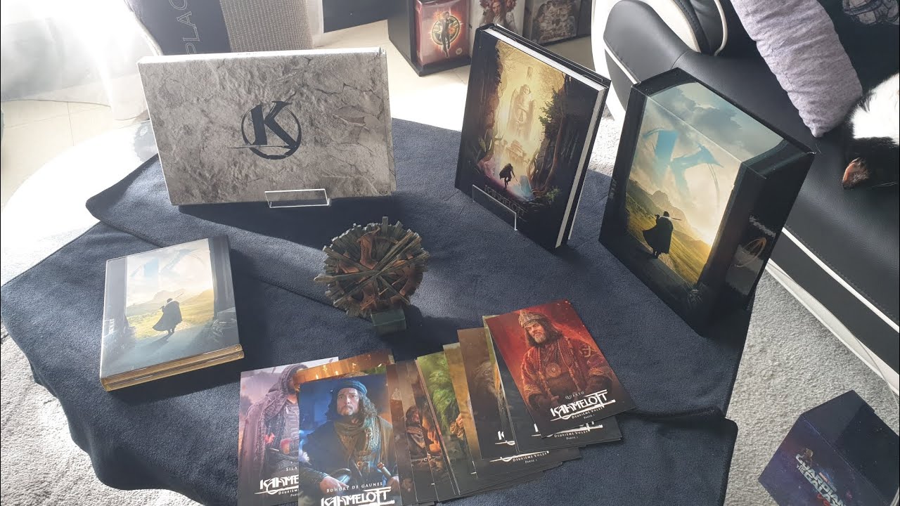 Steelbook présentation des coffret kaamelott  films et serie tv
