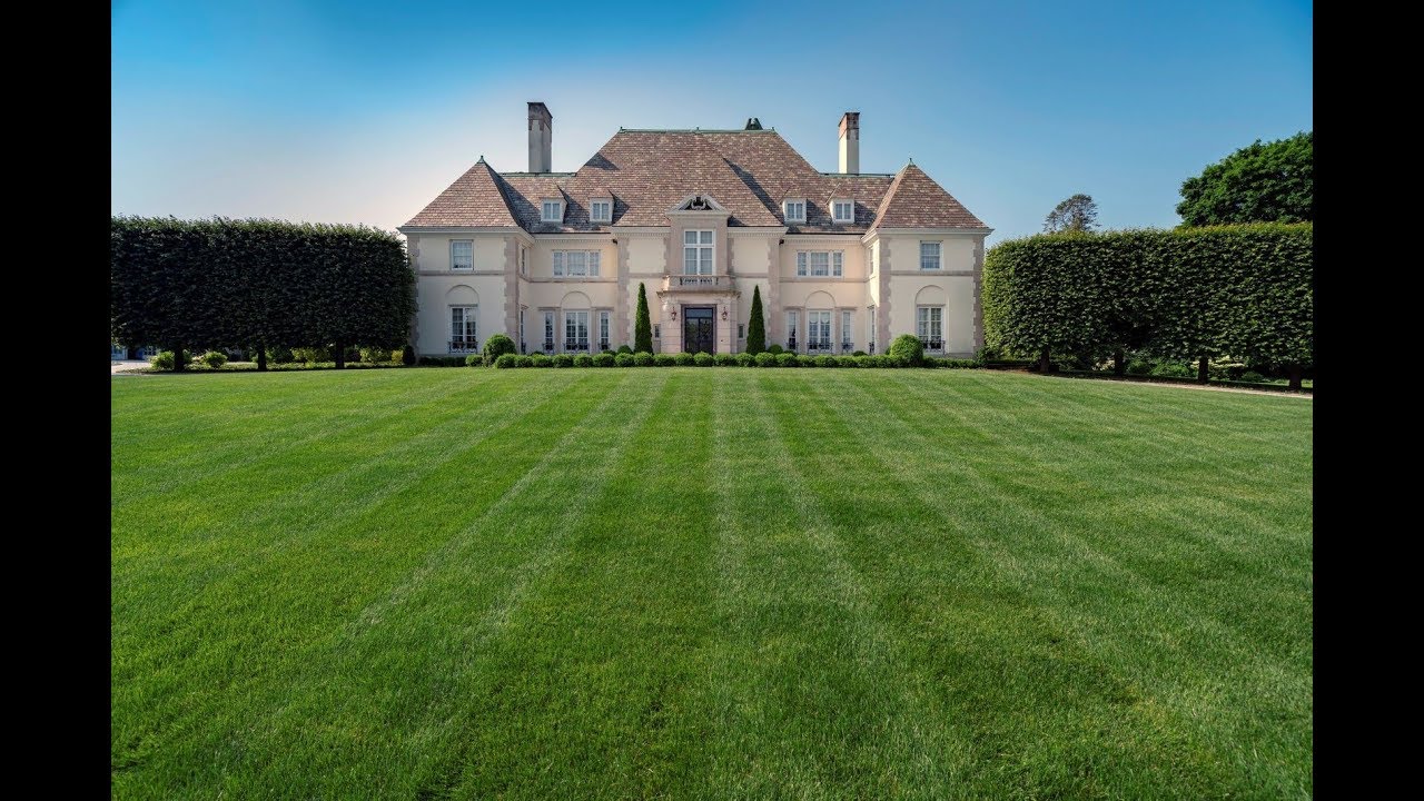 Stately Mansion in Akron, Ohio | Sotheby's International Realty