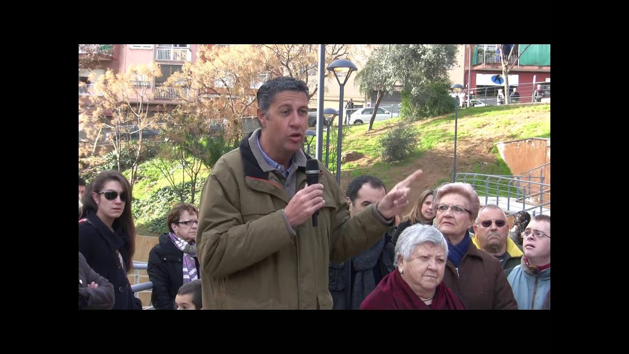 En marcha un ascensor que facilitará la vida de los vecinos de Virgen de la Salud de Badalona
