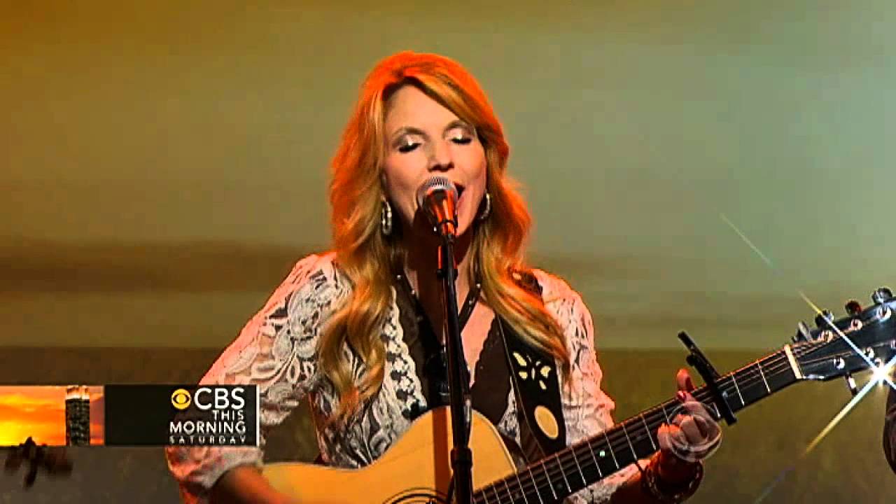 The Roys perform new hit single, 