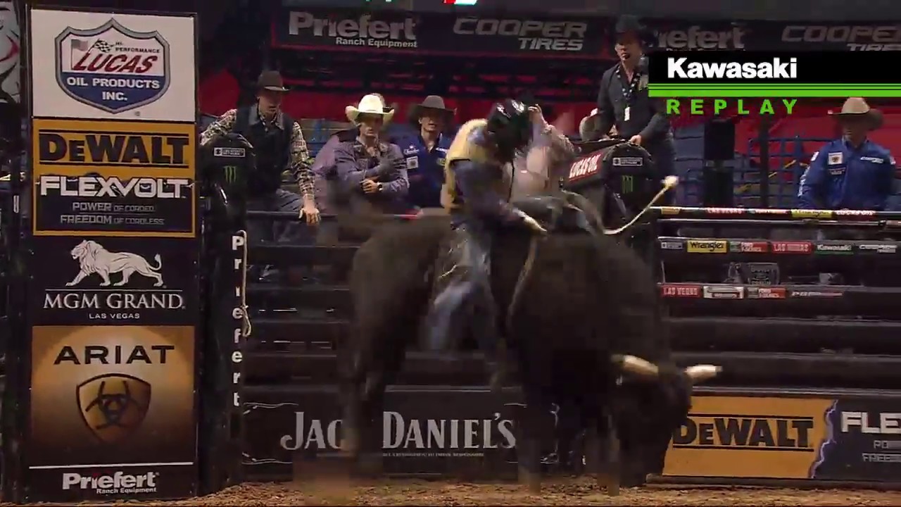 Cody Rodeo Tyler rides Bullrito for 87.25 Points