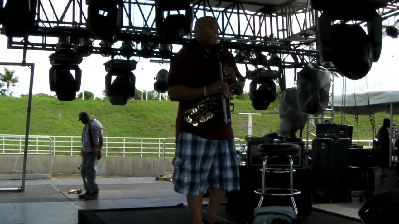 The T.W.O. band n sound check n Jamaica