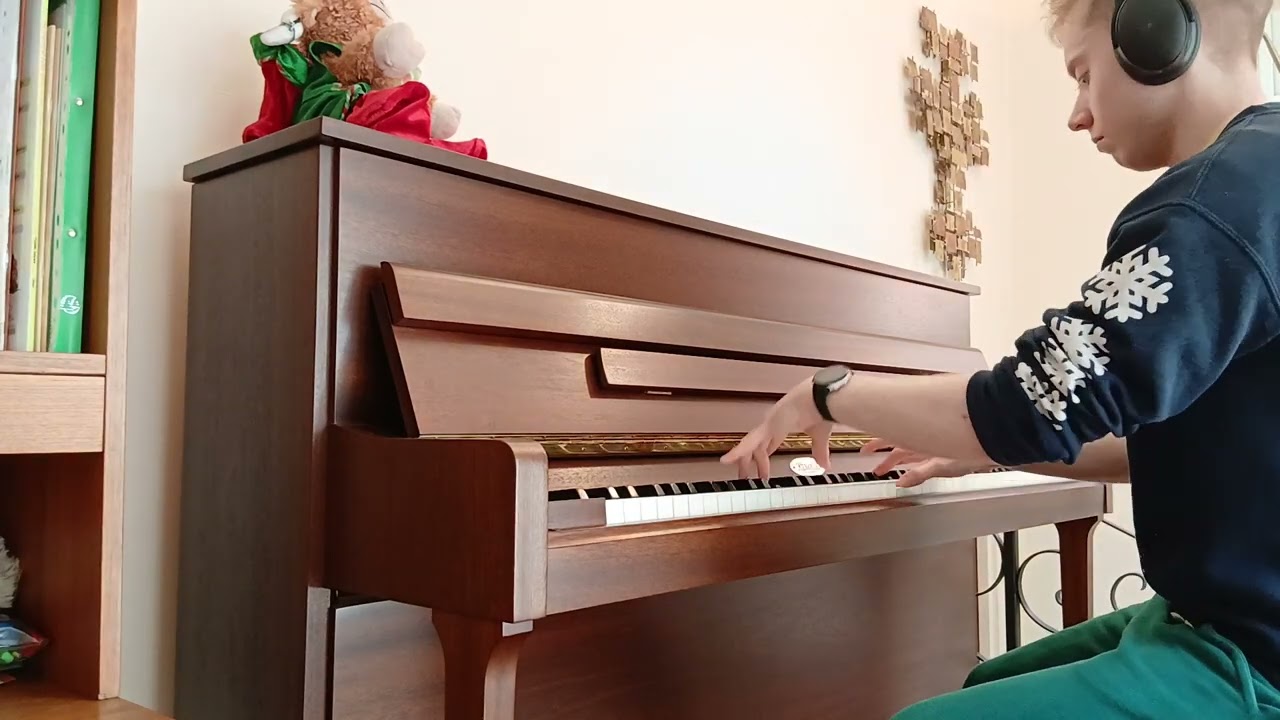 I composed this emotional piano piece 