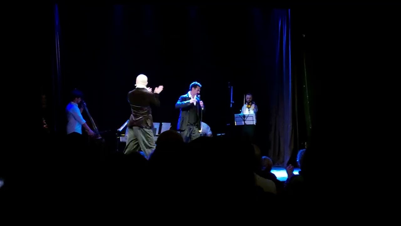 Aplauso final , LA DAMA DEL TANGO
