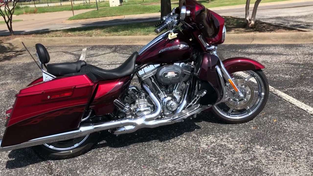 2012 HARLEY-DAVIDSON CVO STREET GLIDE FLHXSE3