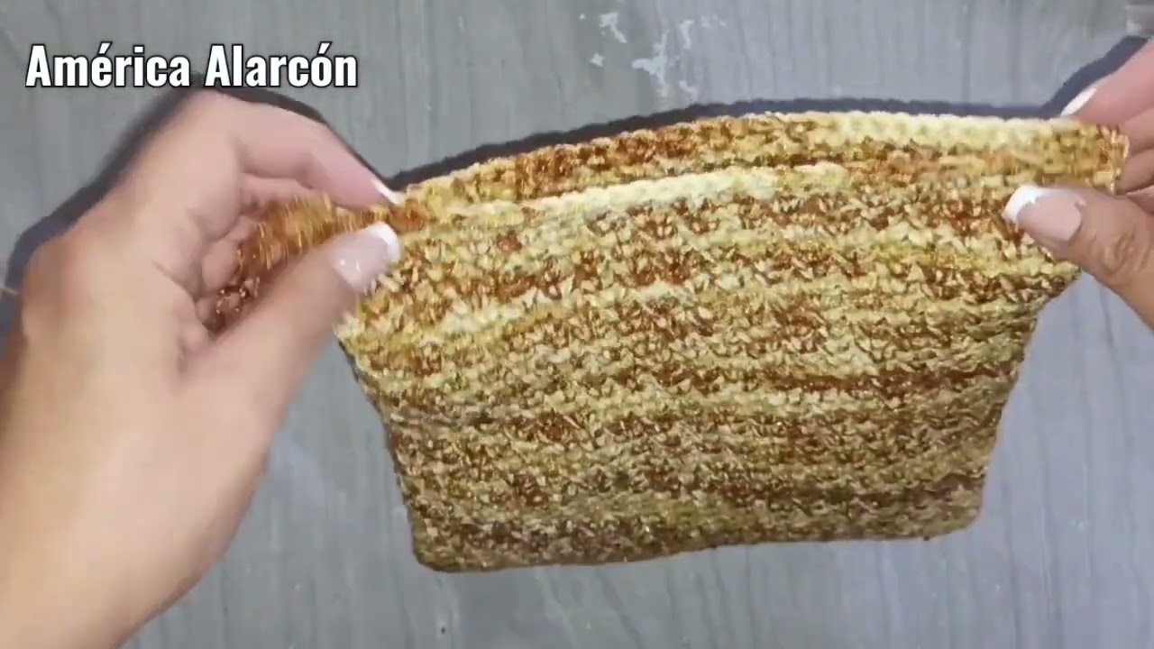 BOLSITA A CROCHET FACIL DE TEJER