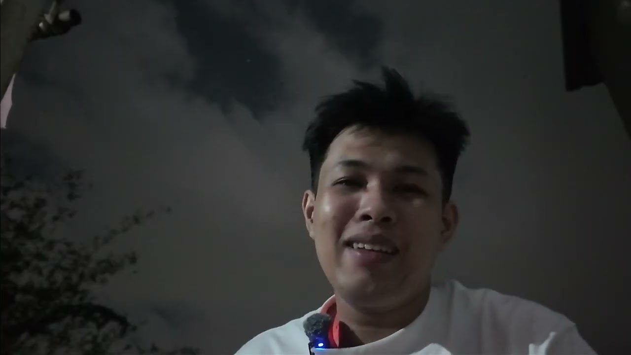 Tháng 4 và lời nói của họ