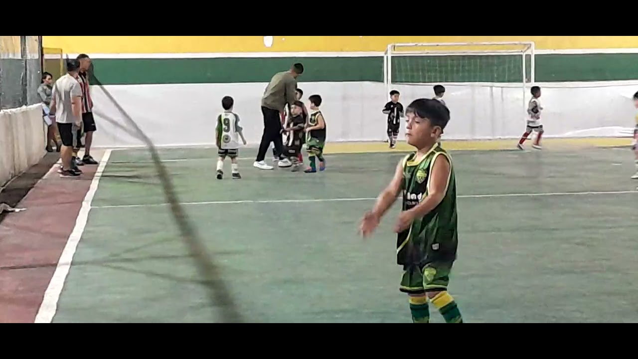 6 estrellas vs martin fierro..cat 2020.1er tiempo