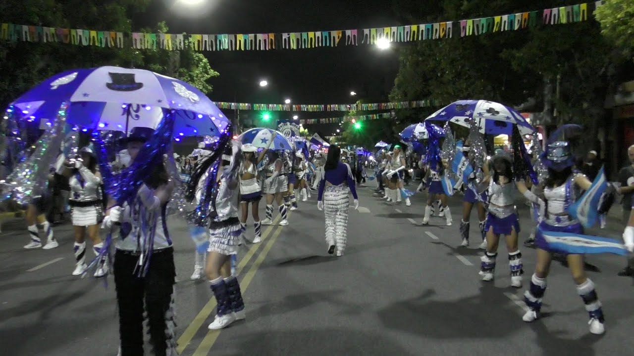 Carnaval porteño 2023 corso Mataderos Centro Murga Los Viciosos De Almagro Bs As Argentina